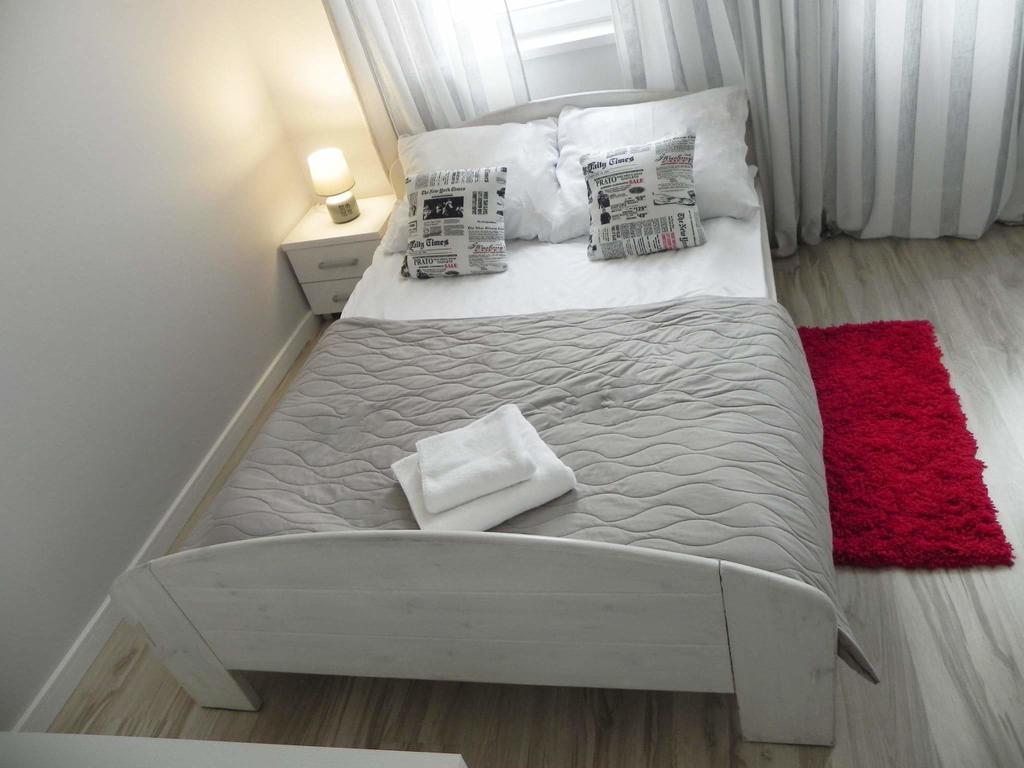 שצ'צ'ין Bedroom Apartments Krzywoustego 14 מראה חיצוני תמונה